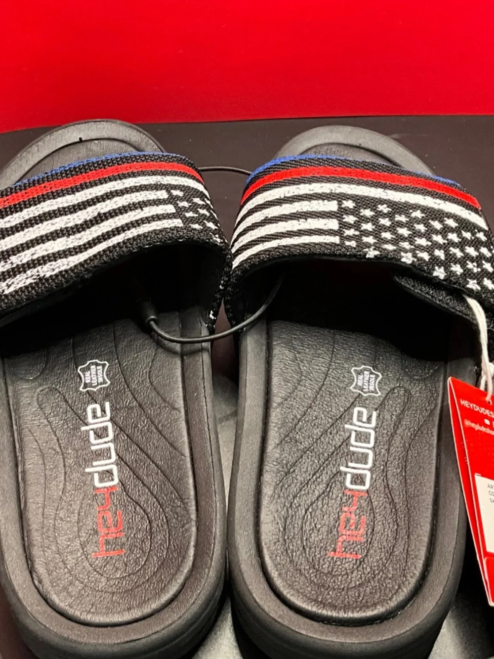 Hey Dude Phoenix. Sox Unite Flag Slides. US Men’s 8/Women’s 10.5/EUR41  NWT
